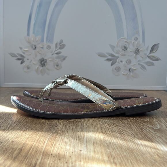 Sam Edelman Giles Gold Snakeskin Print Knotted Thong Sandals - Picture 3 of 14